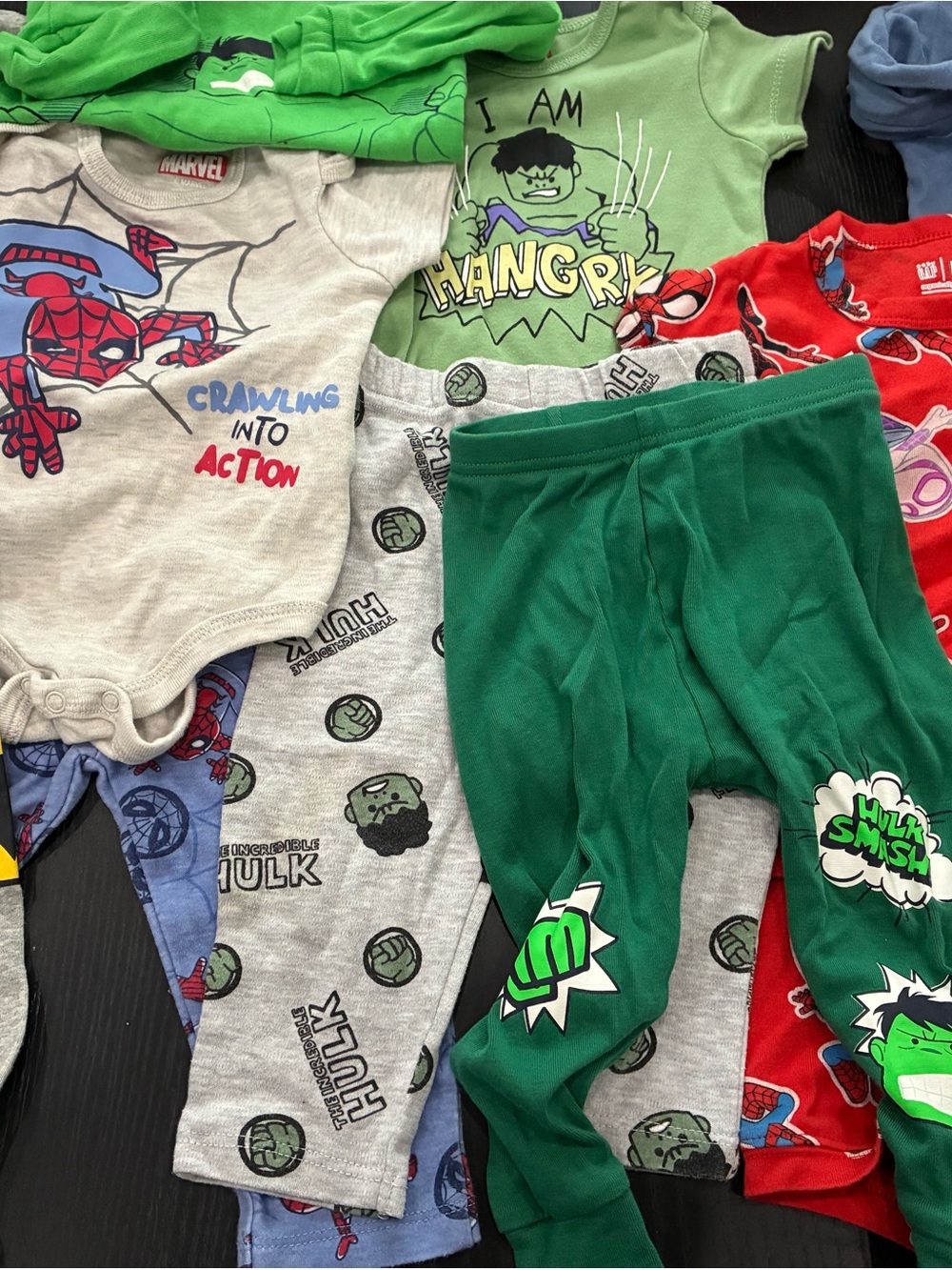Bundle Marvel Baby Mixed Character Set in Green, Gray, Red, Blue